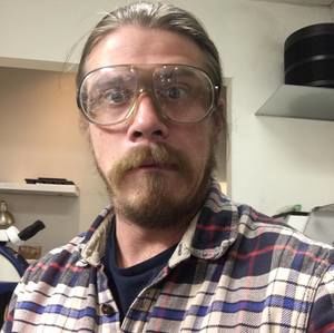 Meet your Posher, Thomas